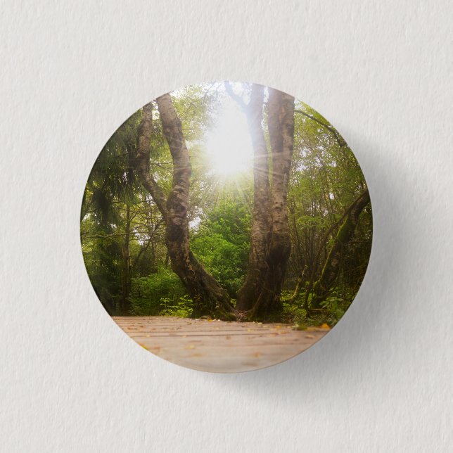 On the way...  3 cm round badge (Front)