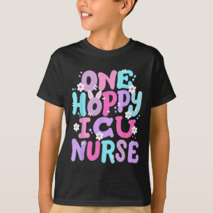 One Hoppy Icu Nurse Retro Groovy Happy Easter Bunn T-Shirt