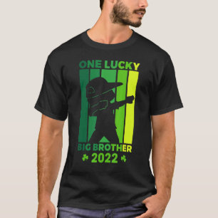 One Lucky Big Brother St Patricks Day Pregnancy 20 T-Shirt