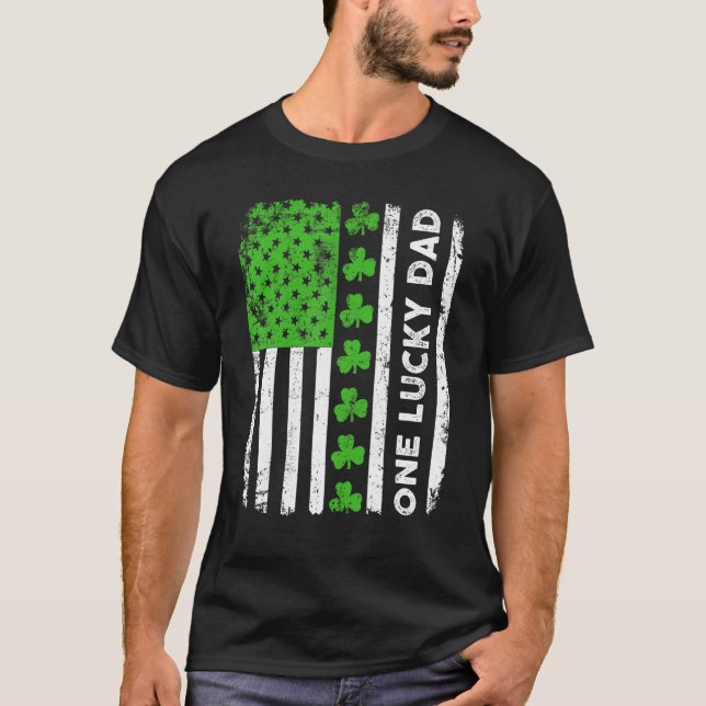 One Lucky Dad American Flag Shamrock Irish St Patr T-Shirt (Front)