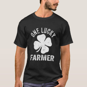 One Lucky Farmer Vintage St Patrick Day Farmer T-Shirt