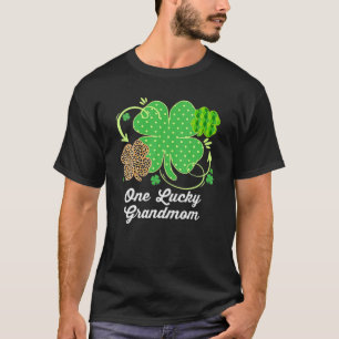 One Lucky Grandmom St Patrick's Day Leopard Shamro T-Shirt