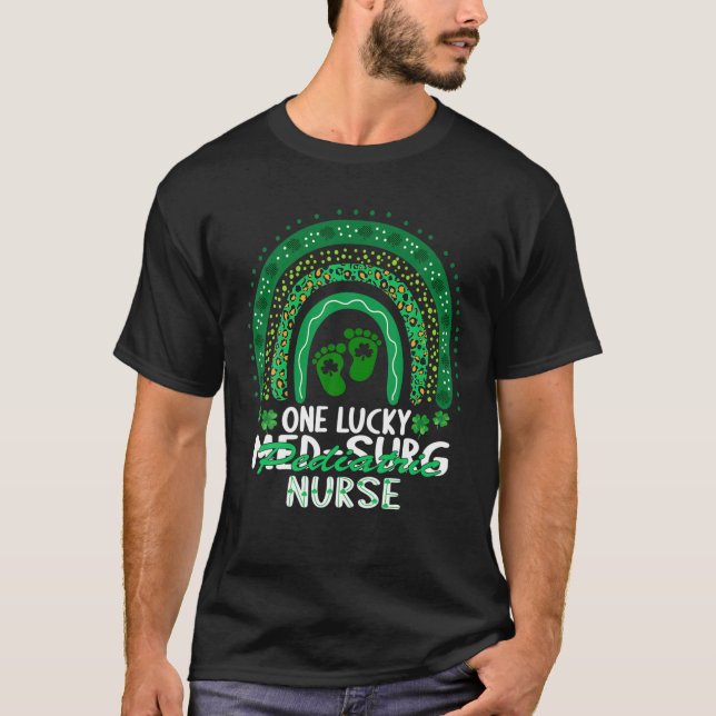 One Lucky Med-Surg Nurse St. Patricks Day Gifts Pe T-Shirt (Front)