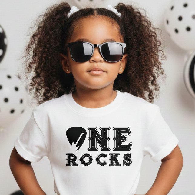 One Rocks Guitar Pick 1st Birthday Party Baby T-Shirt (One Rocks Guitar Pick 1st Birthday Party Baby T-Shirt
)