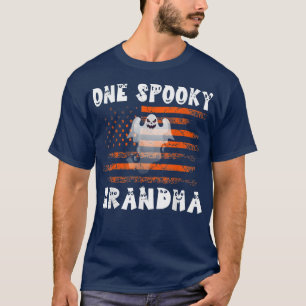 One Spooky Grandma Funny Family Halloween Matching T-Shirt
