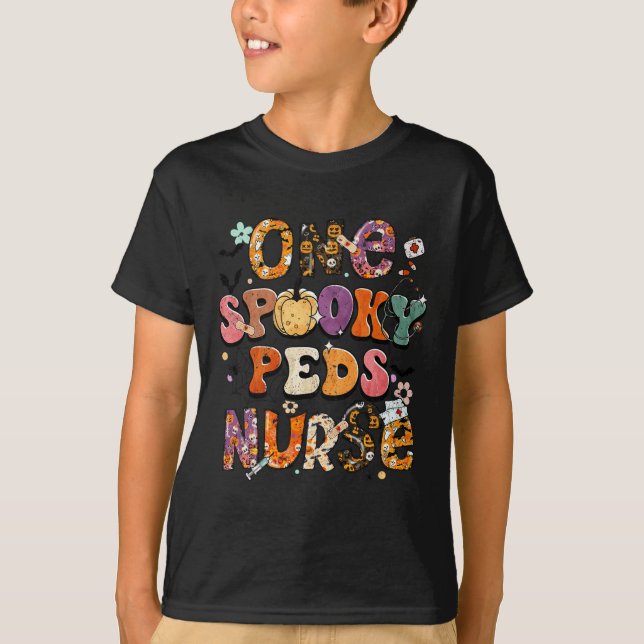 One Spooky PEDS Nurse Halloween Spooky Costume Nur T-Shirt (Front)
