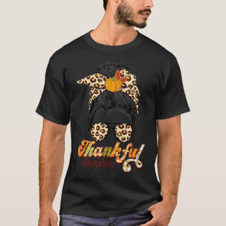 One Thankful Mama Funny Messy Bun Fall Autumn Than T-Shirt