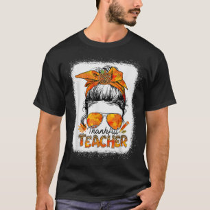 One Thankful Teacher Leopard Messy Bun Thanksgivin T-Shirt