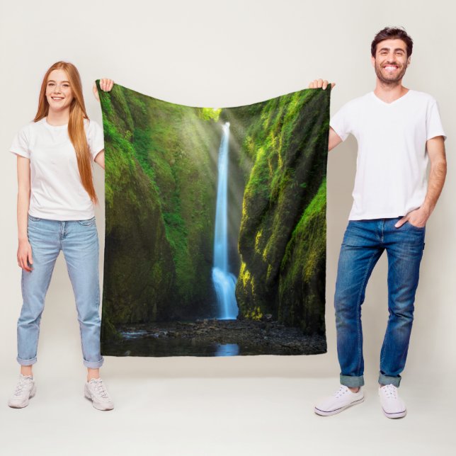 Oneonta Falls Fleece Blanket (In Situ)