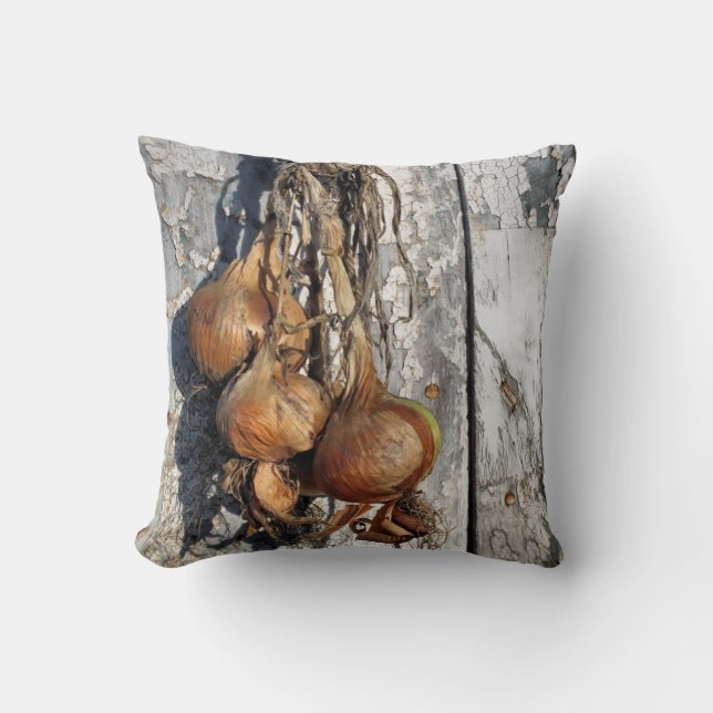 ONIONS CUSHION (Front)