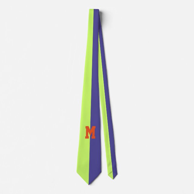 Only Colour Backgr. - 1/2 light green + your idea Tie (Front)