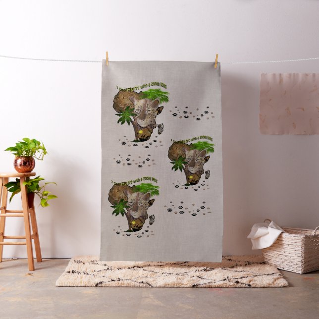 Only hunt with a zoom lens fabric (In Situ)