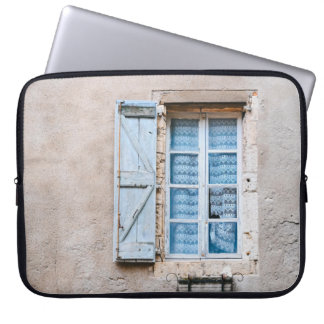 OPENED WINDOW LAPTOP SLEEVE