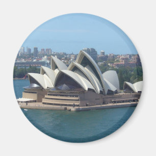 opera house sails magnet
