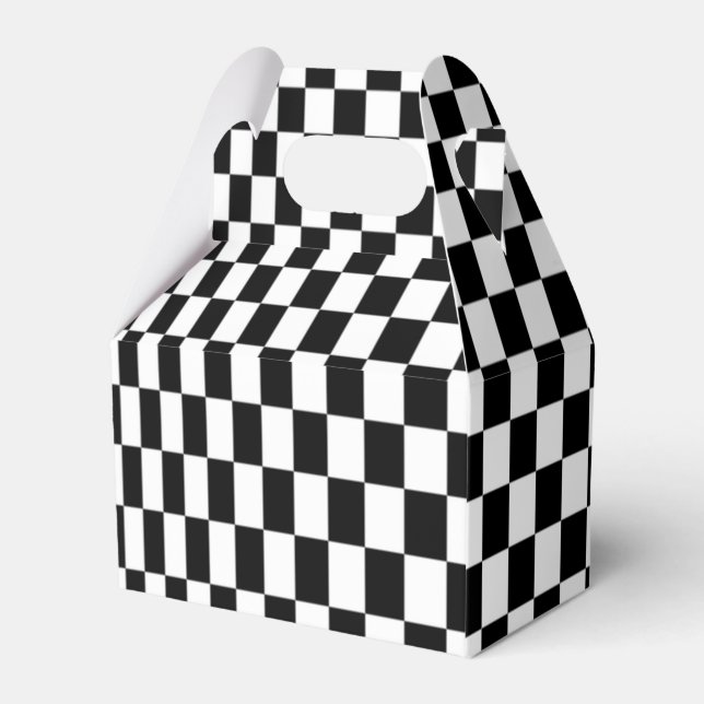 Optical Illusion Black and White Checkers Favour Box (Back Side)