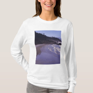 OR, Ecola SP, Indian Beach with morning fog T-Shirt