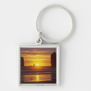 OR, Oregon Coast, Cannon Beach, seastacks at 2 Key Ring