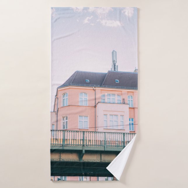 ORANGE AND WHITE CONCRETE BUILDING BATH TOWEL (Bath Towel)