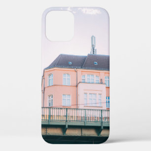 ORANGE AND WHITE CONCRETE BUILDING iPhone 12 CASE