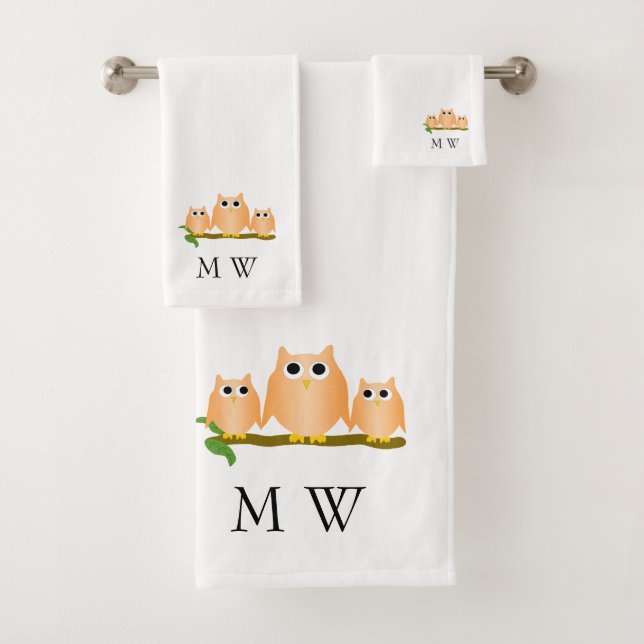 Orange Owls Design Monogrammed Bath Towel Set (Insitu)