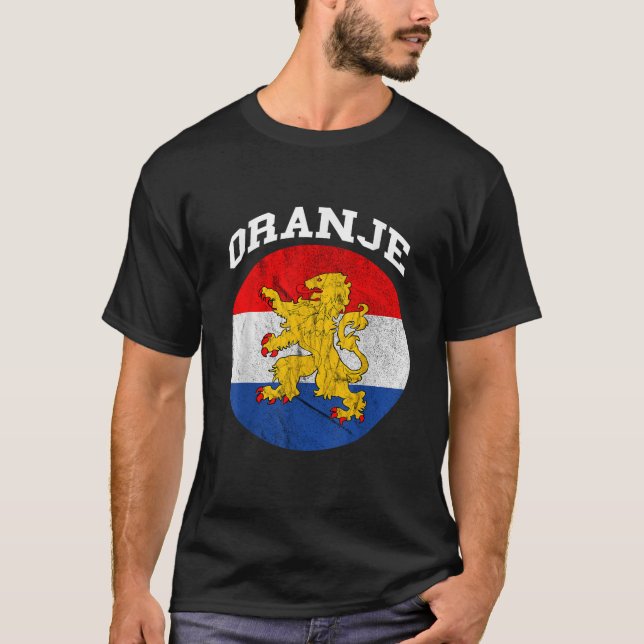 Oranje Coat of Arms Dutch Lion Netherlands Holland T-Shirt (Front)