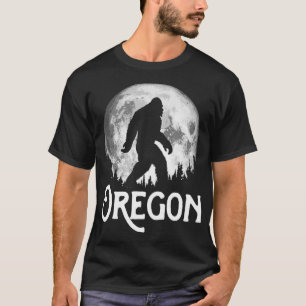 Oregon Bigfoot at Night Cool Full Moon Trees Sasq T-Shirt