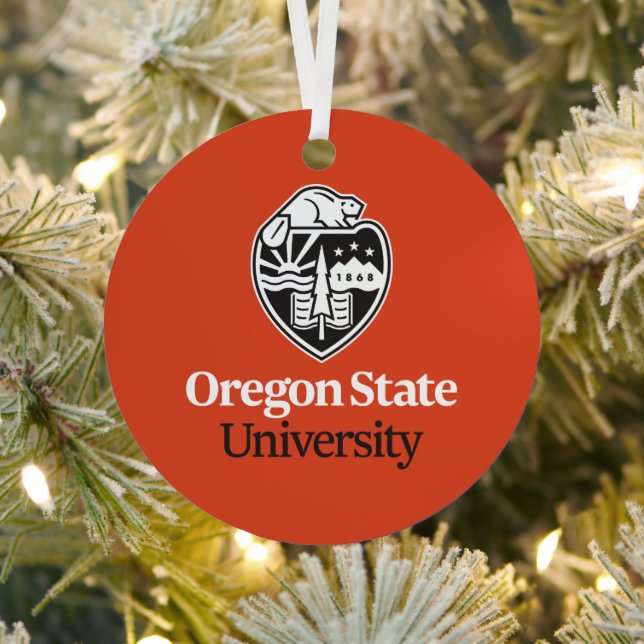Oregon State University Metal Tree Decoration (Insitu)