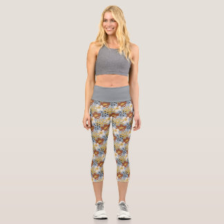Organic Flat Floral Capri Leggings