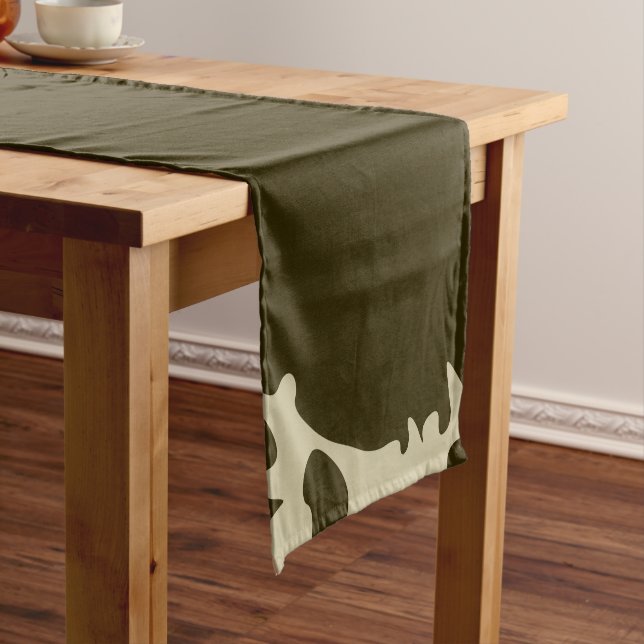 Organic Simplicity Short Table Runner (In Situ)
