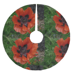 Oriental poppy brushed polyester tree skirt