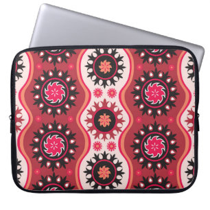 Oriental Traditional: Seamless Ornament Design. Laptop Sleeve