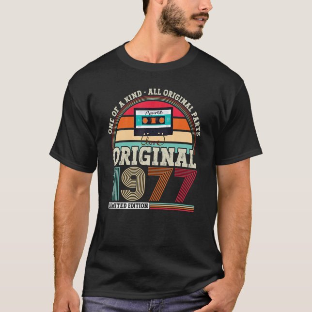 Original 1977 45th Birthday Birthday  For Men And  T-Shirt (Front)
