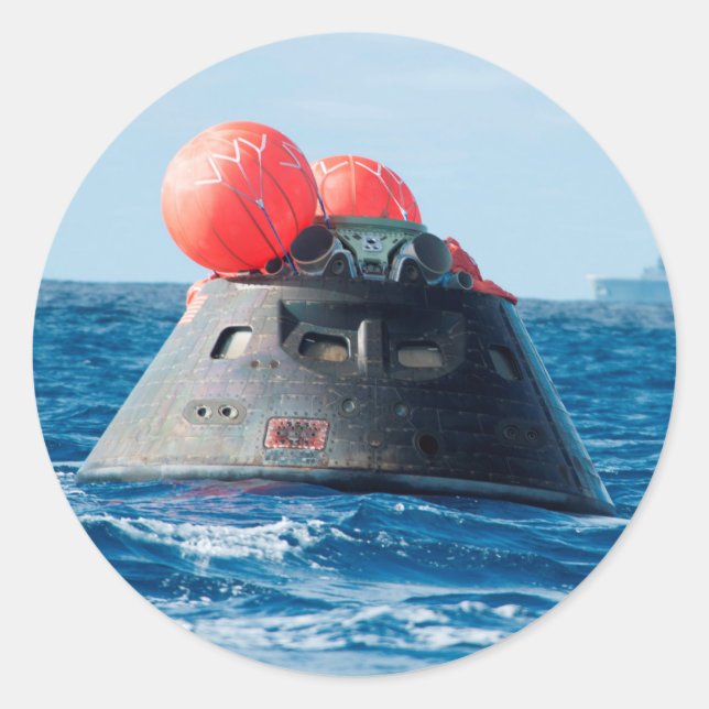 Orion Capsule Spacecraft Ocean Recovery Classic Round Sticker (Front)