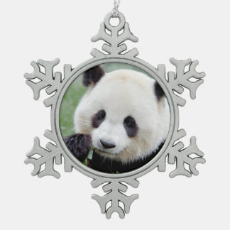 Ornament. noel giant panda, panda geant. snowflake pewter christmas ornament