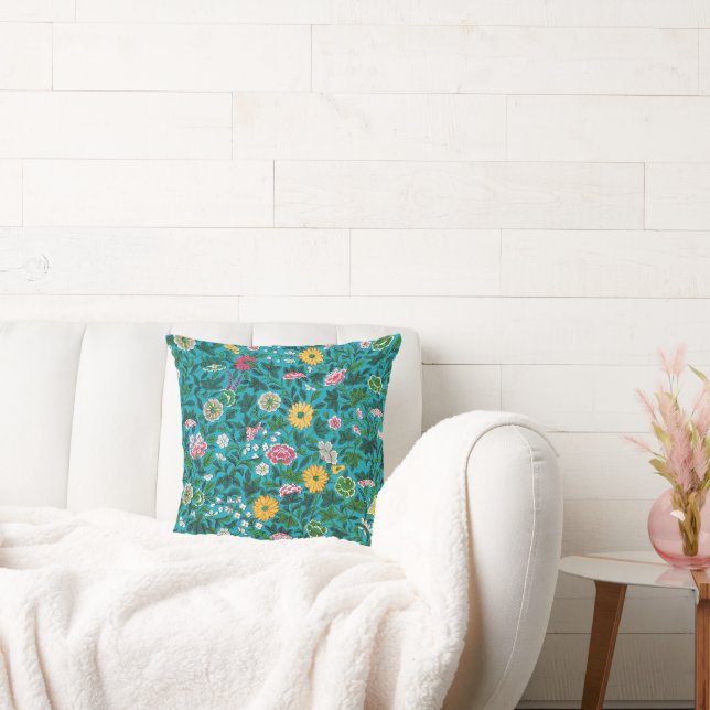 Ornamental Floral Pattern Cushion (Couch)