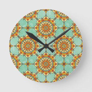 Ornamental pattern round clock