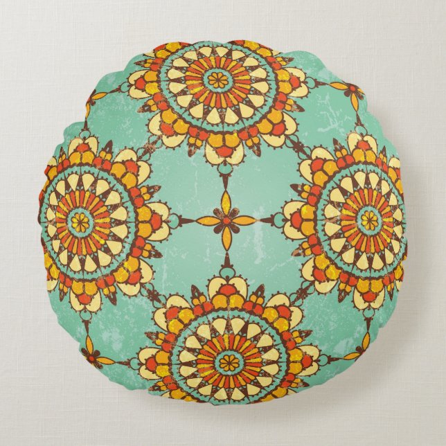 Ornamental pattern round cushion (Front)
