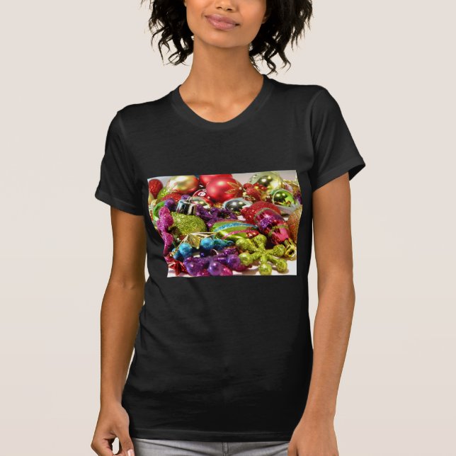 Ornaments I T-Shirt (Front)