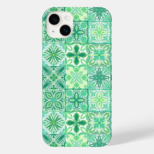 Ornate tiles in green and white Case-Mate iPhone 14 plus case