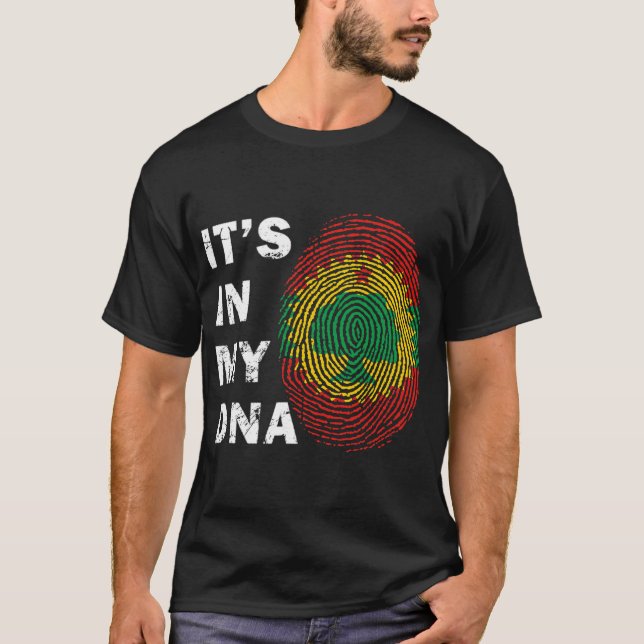 Oromia In My DNA Proud Oromia Flag Ethiopian Oromo T-Shirt (Front)