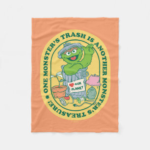 Oscar the Grouch   Monster Treasure Badge Fleece Blanket