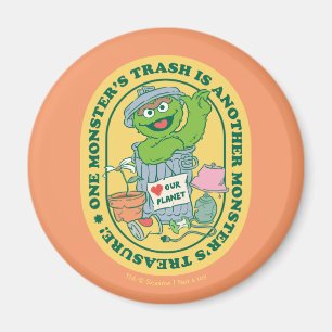 Oscar the Grouch   Monster Treasure Badge Magnet