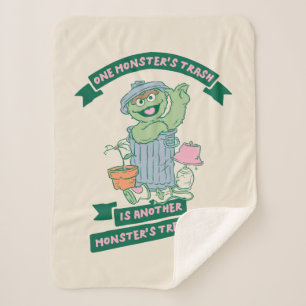 Oscar the Grouch   Monster Treasure Graphic Sherpa Blanket