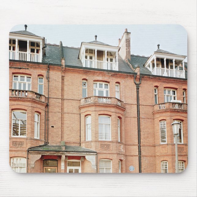 Oscar Wilde's house in Tite Street, Chelsea Mouse Pad (Front)