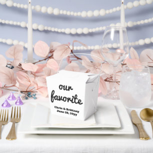 Our favourite wedding reception guest dessert trea favour box
