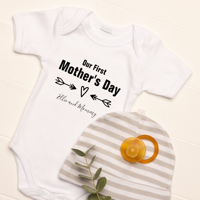 Our First Mother's Day Personalised Baby Bodysuit (Our First Mother's Day Personalized Baby Bodysuit)