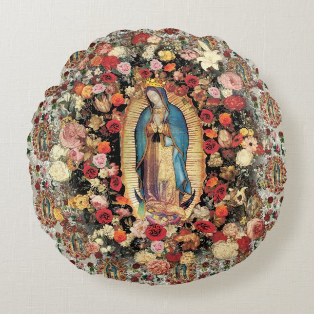 Our Lady of Guadalupe Virgin Mary Catholic Saint  Round Cushion (Front)