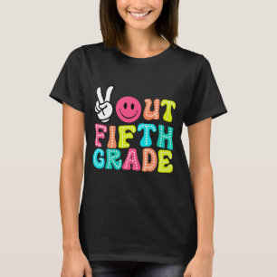 Out 5th Grade Graduation Cl 2024 Last Day Of Schoo T-Shirt