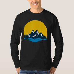 Outdoor Sunset Vintage Style Mountains Hiking Sun T-Shirt