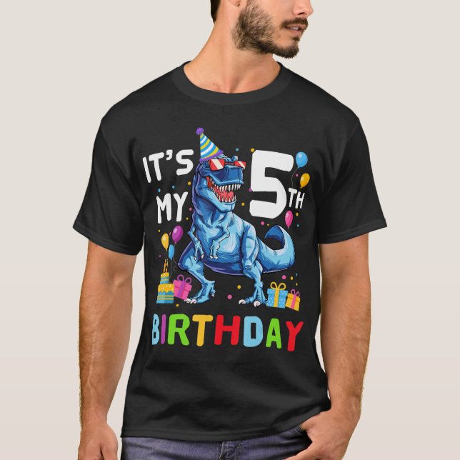Outer Space 5 Years Old 5th Birthday Boys Planets  T-Shirt (Front)